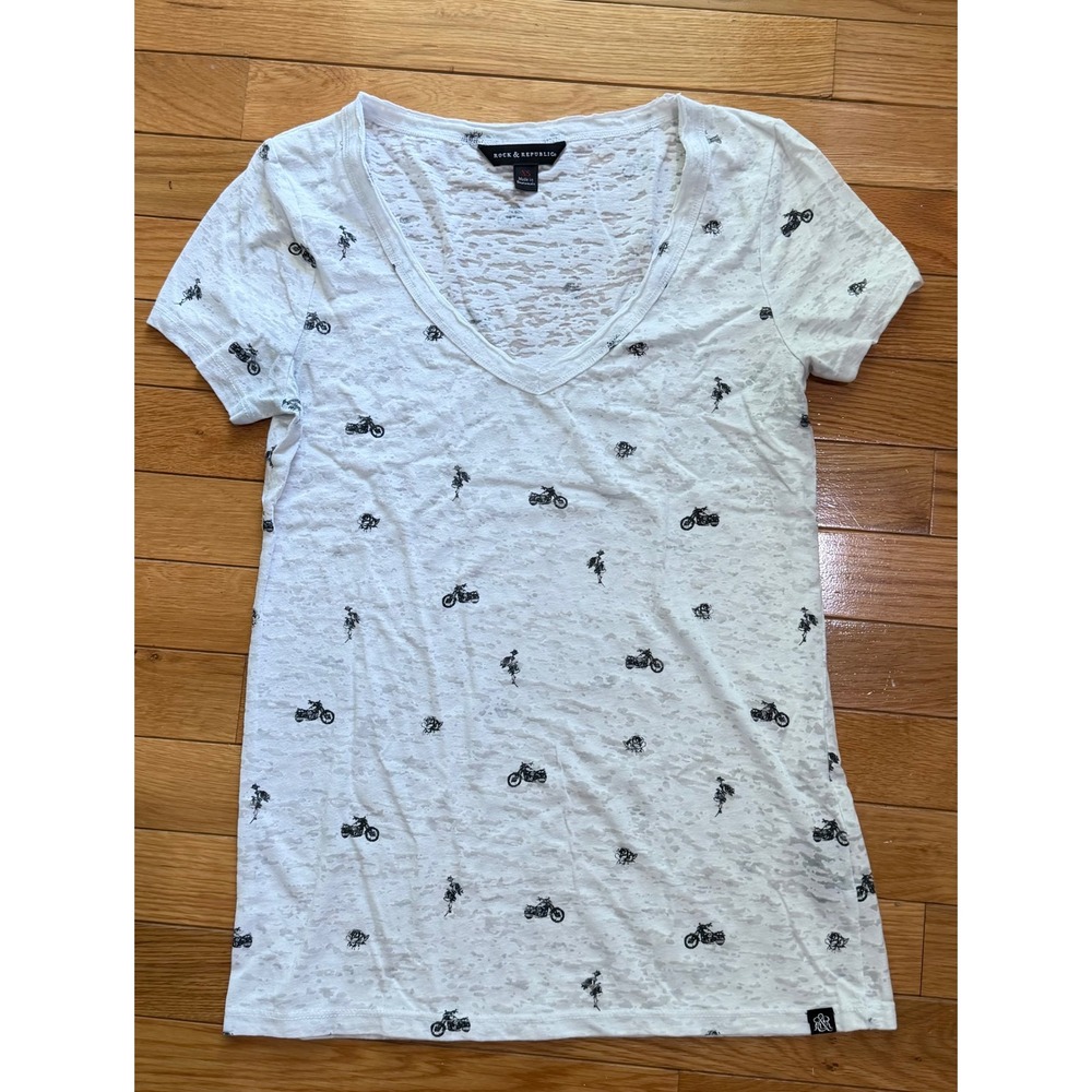 Rock & Republic White Burnout V-Neck T-Shirt Biker Motorcycle Rose Print XS